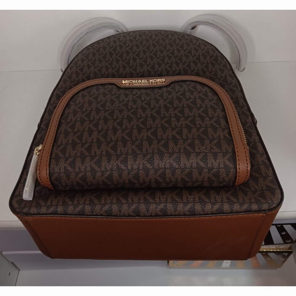 FINAL SALE .MICHAEL KORS JAYCEE MEDIUM BACKPACK - Picture 12 of 14